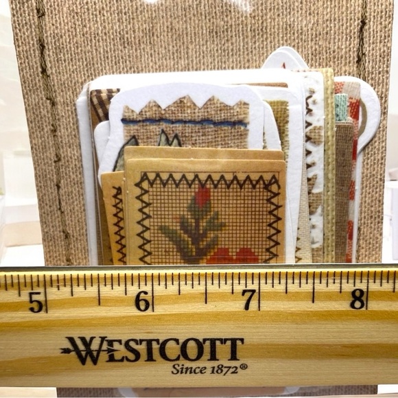 CANDY POETRY Old Textile Stickers - Vintage Fabric-Inspired Designs - 30 pcs - Picture 5 of 6